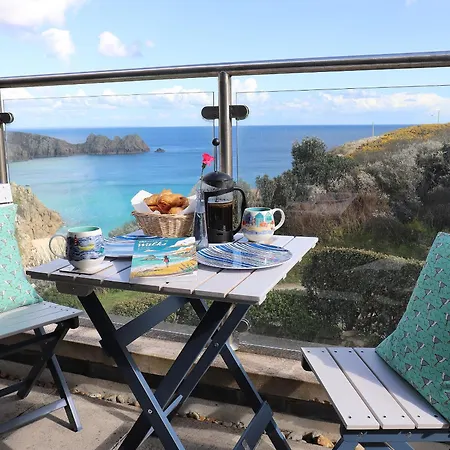 Cove View *